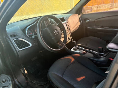 2014 Dodge Avenger SE