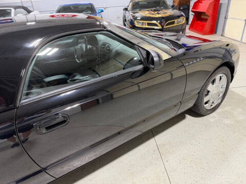 2002 Ford Thunderbird Deluxe