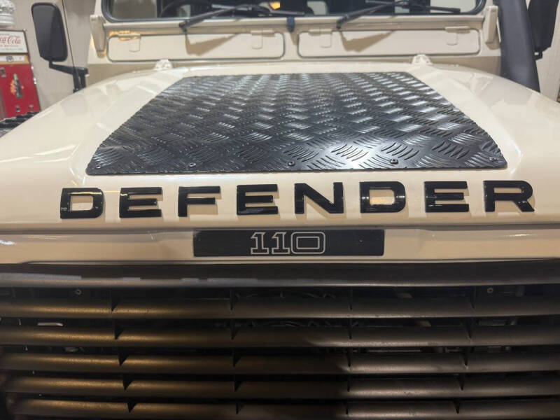 1990 Land Rover Defender