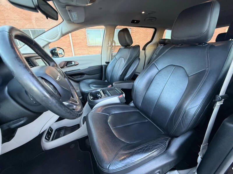 2017 Chrysler Pacifica