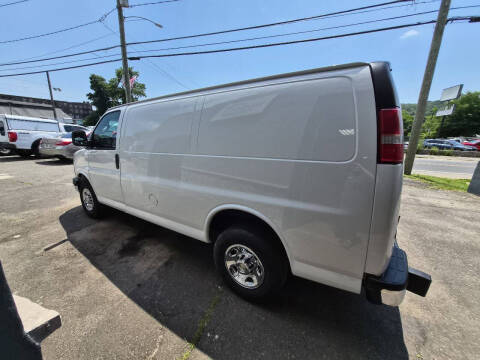 2020 Chevrolet Express 2500