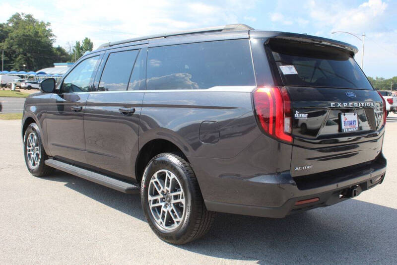 2026 Ford Expedition MAX Active