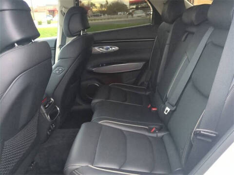 2023 Genesis GV70 2.5T Standard