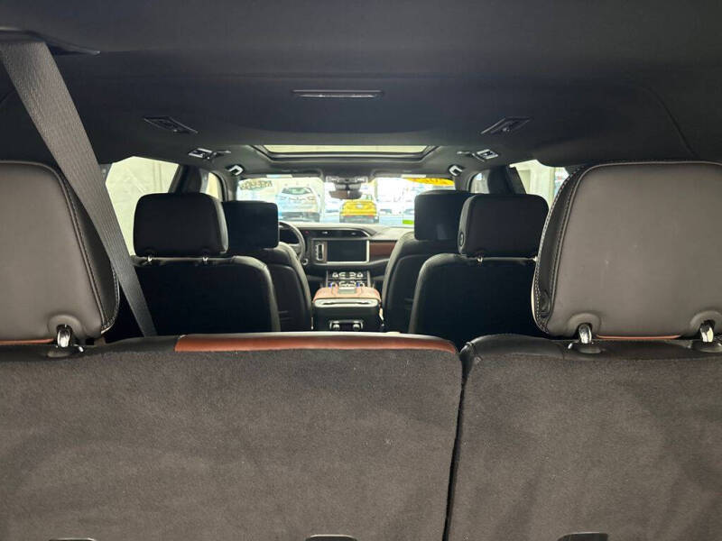 2024 GMC Yukon XL Denali Ultimate