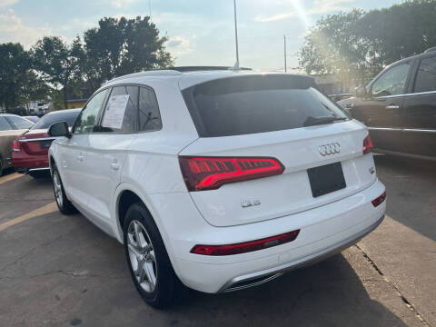 2018 Audi Q5 2.0T quattro Premium