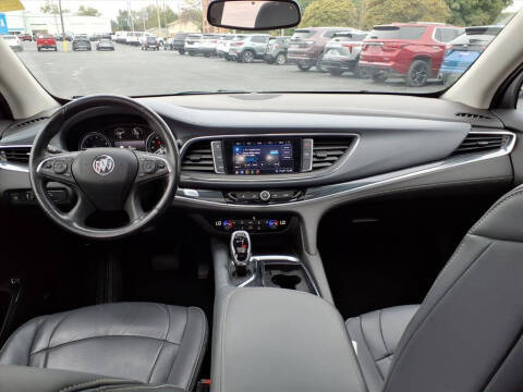 2021 Buick Enclave Essence