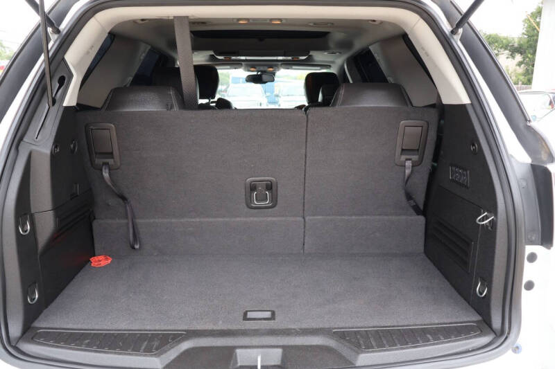 2016 GMC Acadia Denali