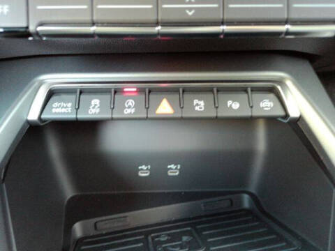 2025 Audi A3 quattro Premium 40 TFSI