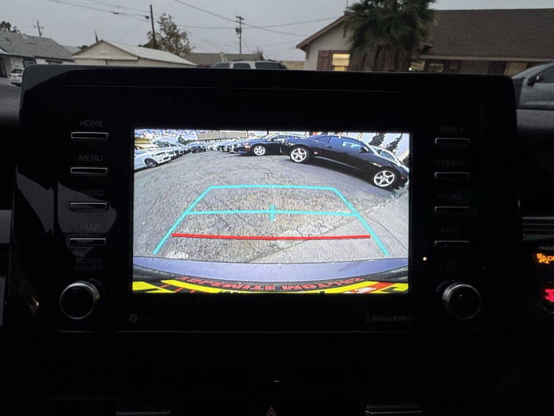 2022 Toyota Camry LE