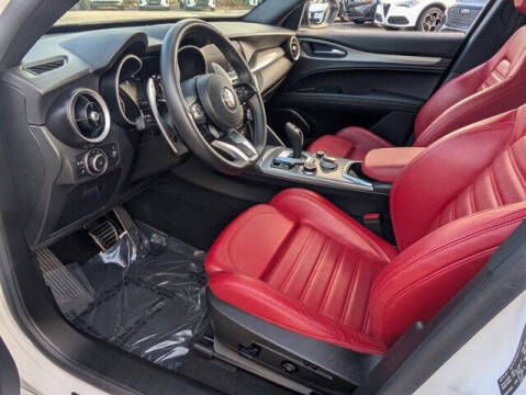 2023 Alfa Romeo Stelvio Veloce