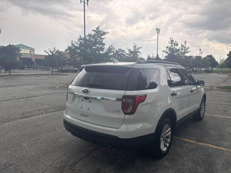 2017 Ford Explorer
