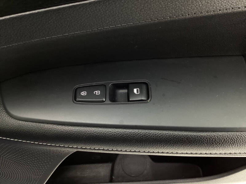 2020 Kia Forte GT Line