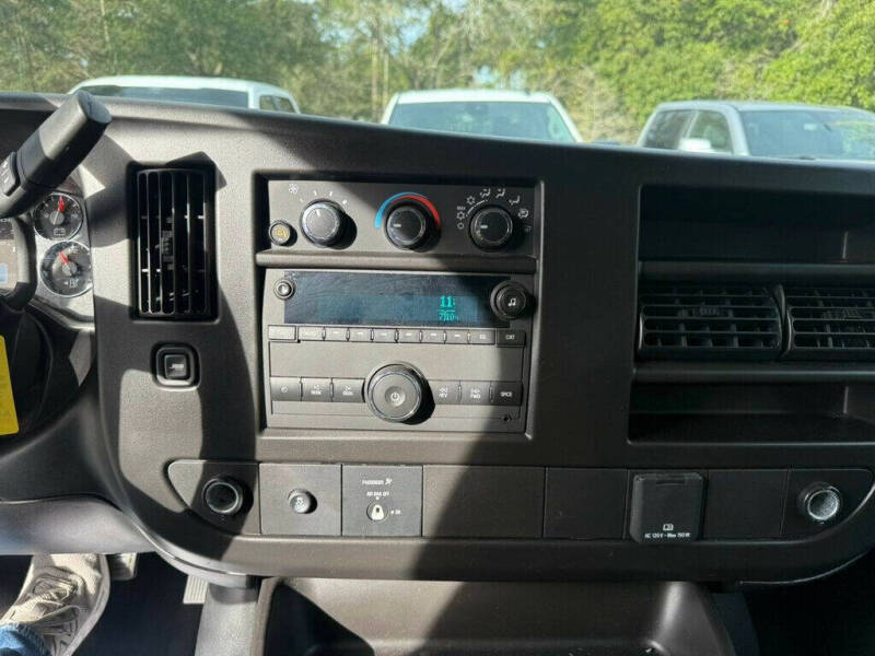 2024 GMC Savana 2500