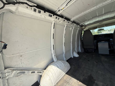 2014 Chevrolet Express 3500