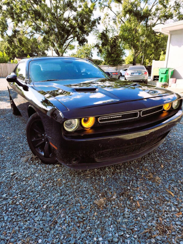 2017 Dodge Challenger SXT