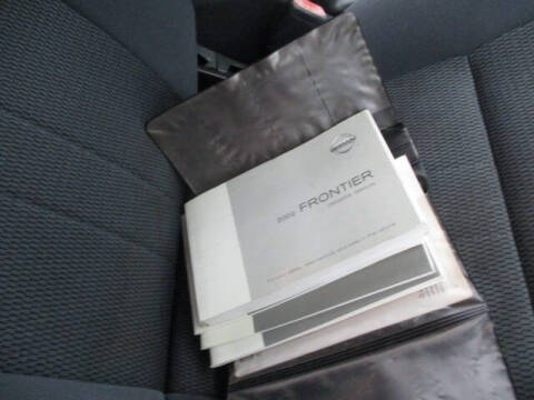 2002 Nissan Frontier XE