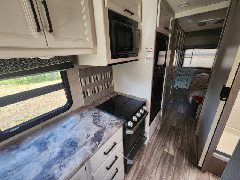 2020 Ford Motorhome Chassis