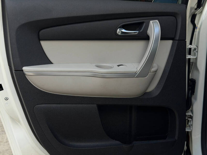 2010 GMC Acadia SLT-1