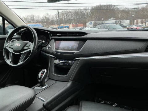 2019 Cadillac XT5 Premium Luxury