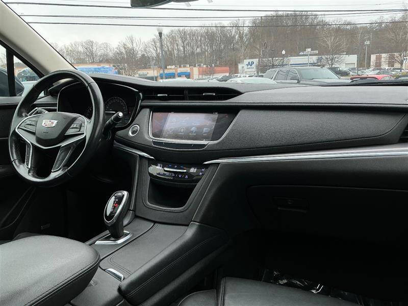 2019 Cadillac XT5 Premium Luxury