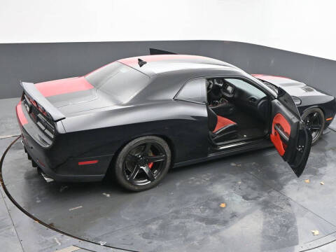 2016 Dodge Challenger SRT Hellcat