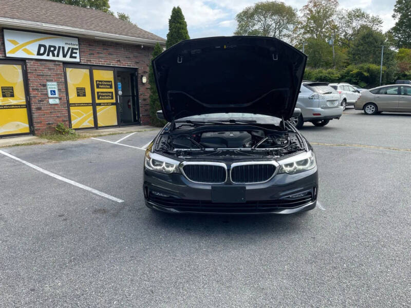 2017 BMW 5 Series 530i