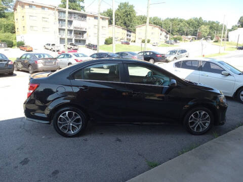 2017 Chevrolet Sonic LT Auto