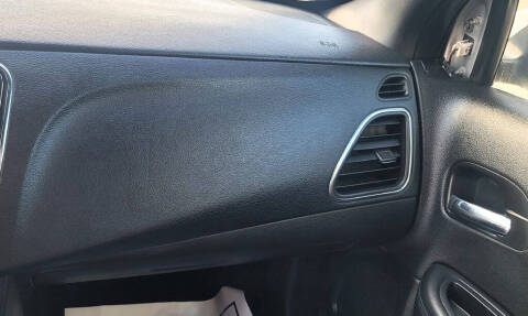 2012 Chrysler 200 Touring