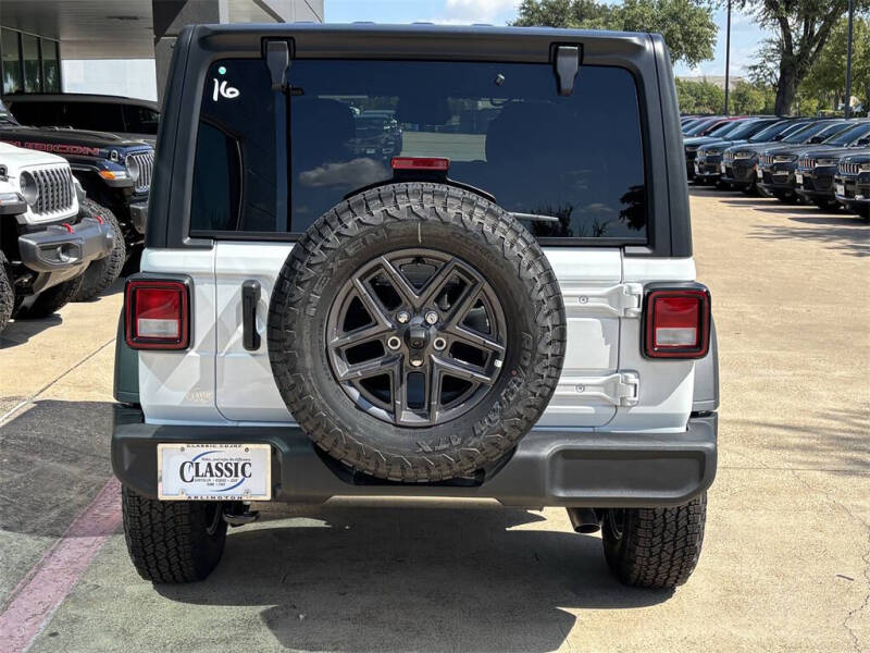 2025 Jeep Wrangler Sport S