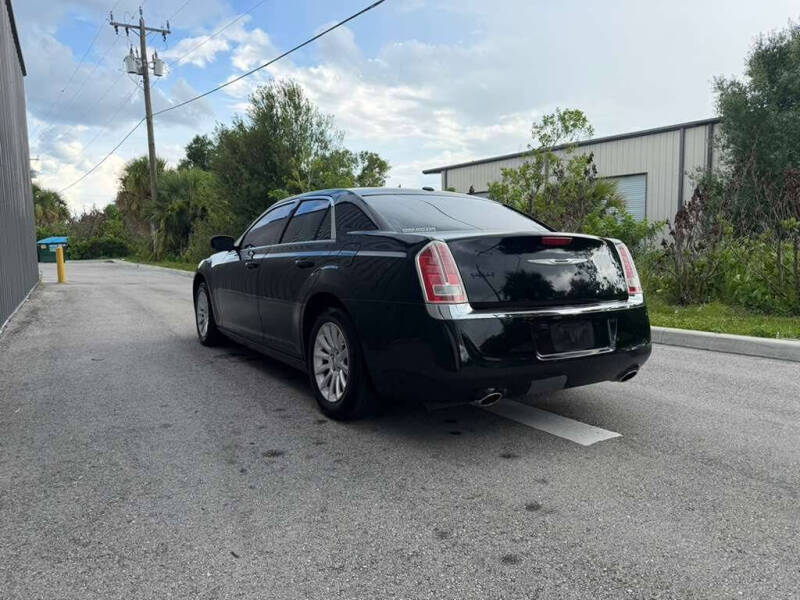 2012 Chrysler 300