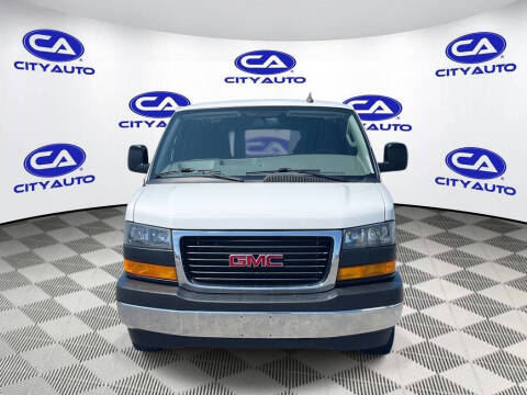 2023 GMC Savana 2500