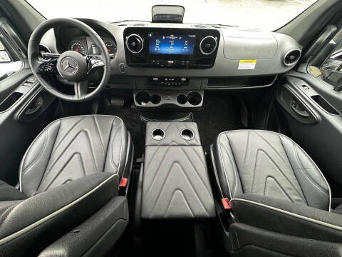 2025 Mercedes-Benz Sprinter Shuttle