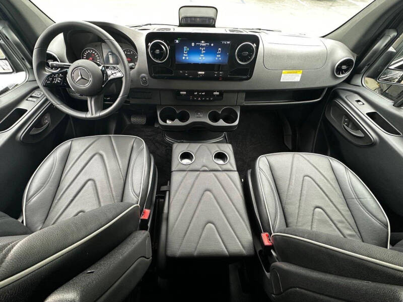 2025 Mercedes-Benz Sprinter Shuttle