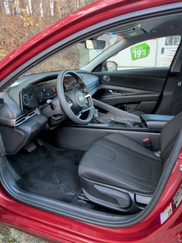 2024 Hyundai Elantra SEL