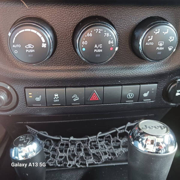 2014 Jeep Wrangler Unlimited Sahara