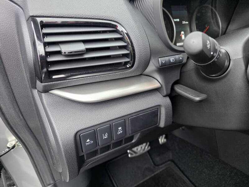 2026 Mitsubishi Eclipse Cross ES