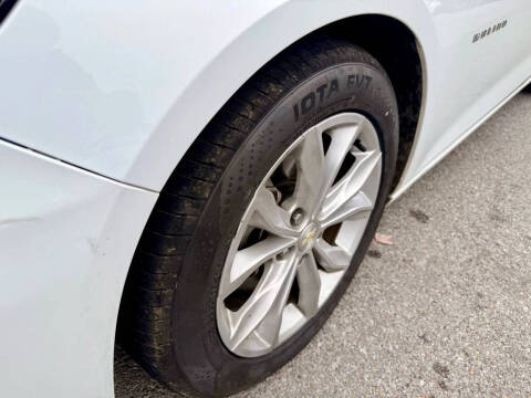 2022 Chevrolet Malibu LT