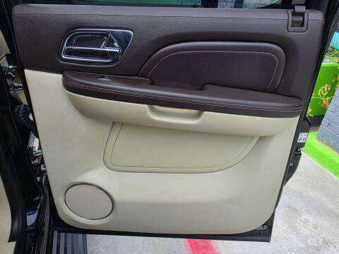 2010 Cadillac Escalade ESV Platinum Edition