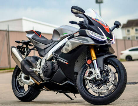 2021 Aprilia RSV4 1100