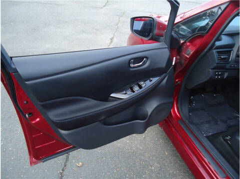 2022 Nissan LEAF SV PLUS