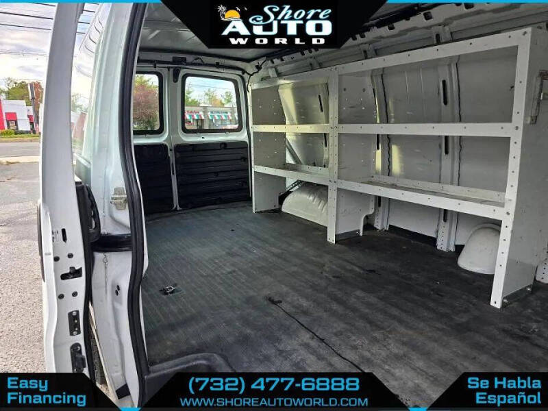 2022 Chevrolet Express 2500