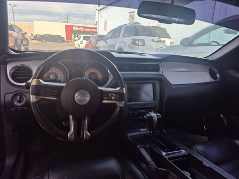 2012 Ford Mustang V6 Premium