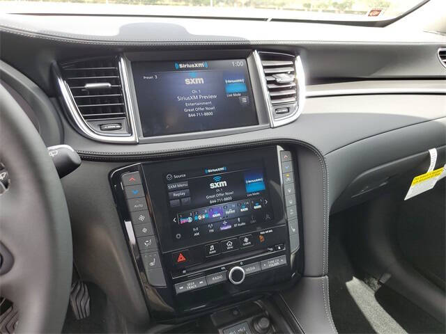 2025 Infiniti QX50 Luxe