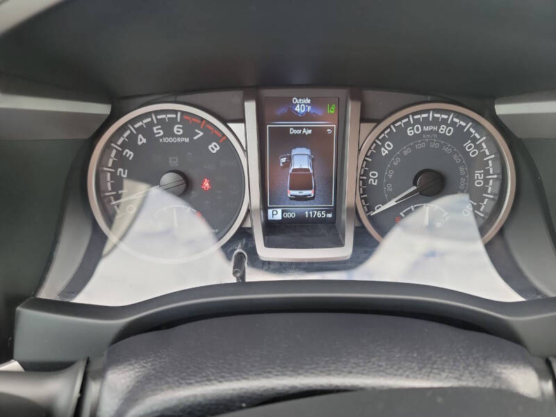 2023 Toyota Tacoma SR5 V6