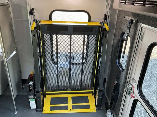 2022 Chevrolet Express 4500