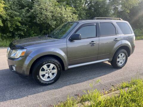 2010 Mercury Mariner for sale at Drivers Choice Auto in New Salisbury IN