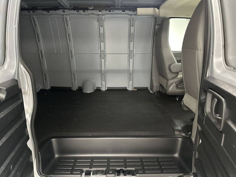 2026 Chevrolet Express 3500