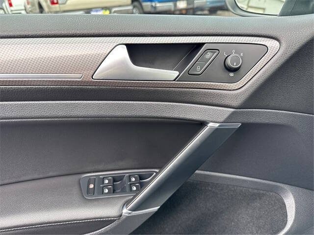 2017 Volkswagen Golf Alltrack