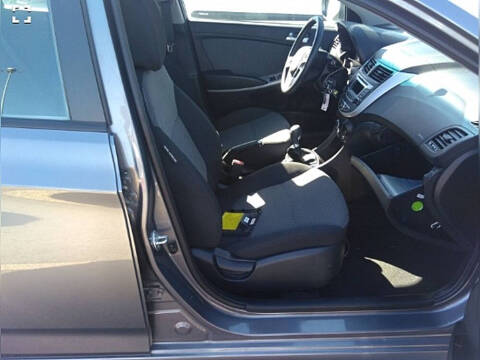 2014 Hyundai Accent SE