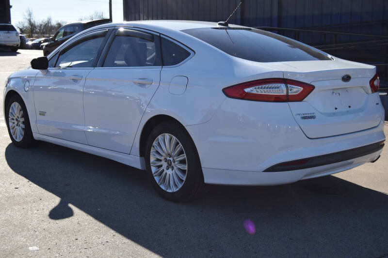 2014 Ford Fusion Energi SE